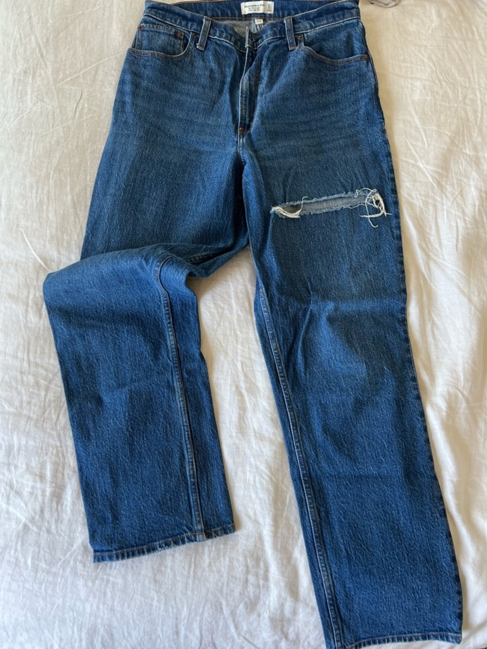 Women’s Blue Straight-Leg Jeans